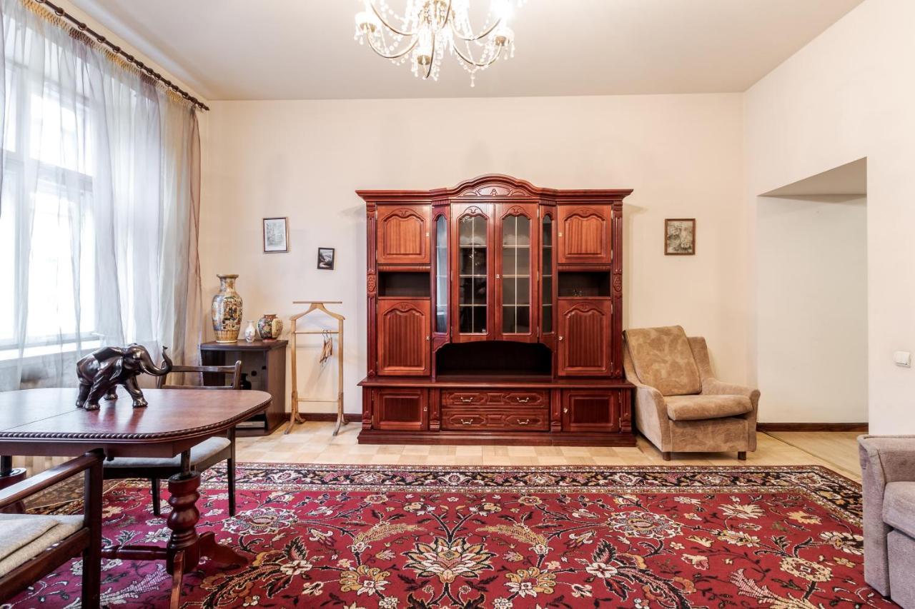 Doroshenka Antique Apartment Leopoli Esterno foto