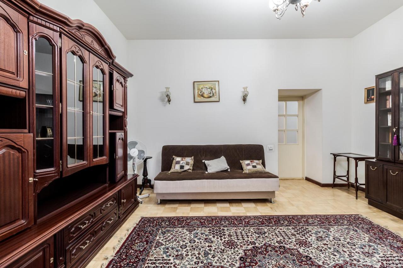 Doroshenka Antique Apartment Leopoli Esterno foto
